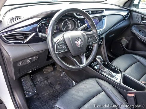 Used 2022 Buick Encore GX Essence w/ Experience Buick Package image 10