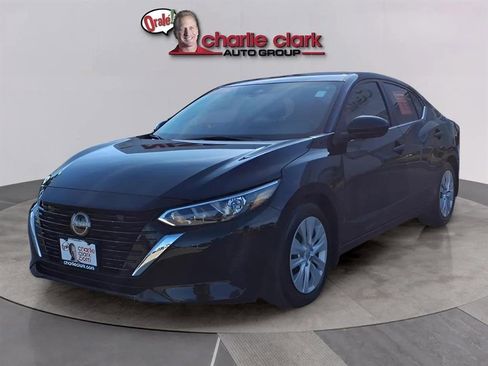 Used 2024 Nissan Sentra S image 2