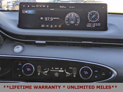 Used 2025 Genesis GV70 2.5T image 20