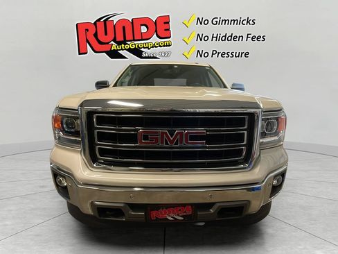 Used 2015 GMC Sierra 1500 SLT w/ SLT Crew Cab Value Package AWD/4WD image 9