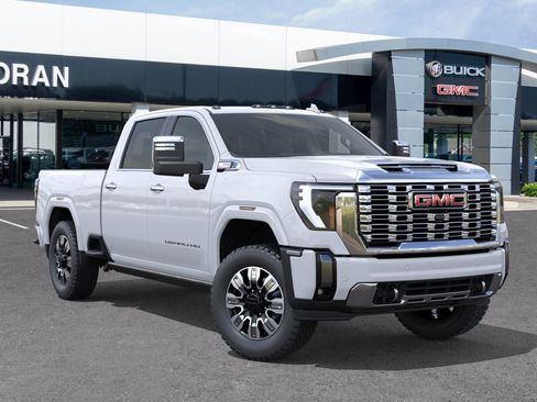 New 2026 GMC Sierra 2500 Denali w/ Denali Reserve Package image 10