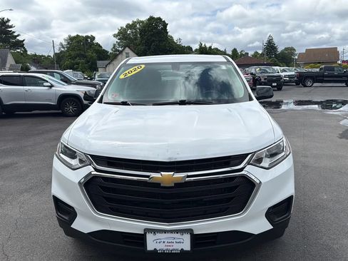 Used 2020 Chevrolet Traverse LS AWD/4WD image 2