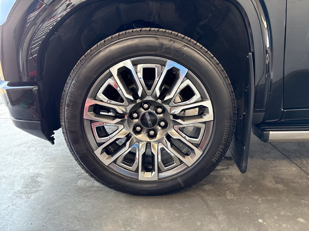 Used 2024 GMC Sierra 1500 Denali Ultimate AWD/4WD image 38