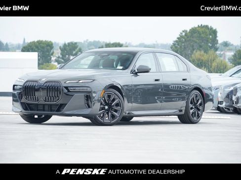 New 2026 BMW 740i w/ Premium Package RWD image 1