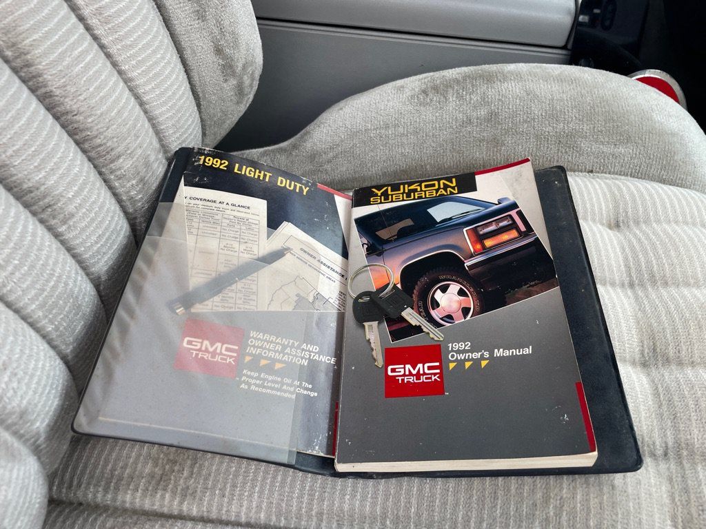 Used 1992 GMC Yukon 4WD 2-Door image 19