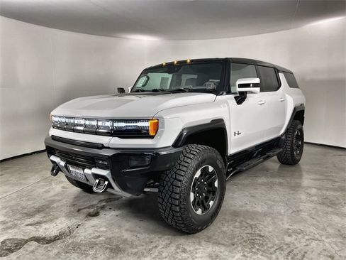 Used 2024 GMC Hummer EV 2X w/ Extreme Off-Road Package image 4