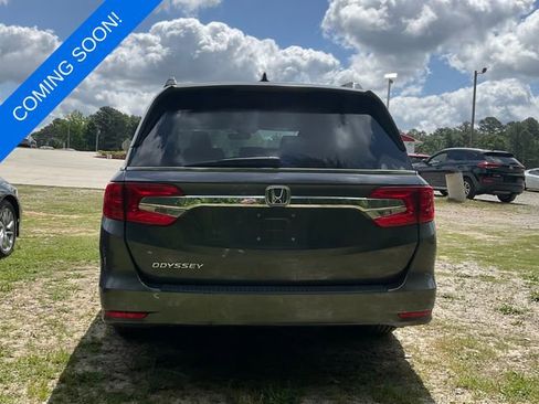 Used 2018 Honda Odyssey EX-L image 2