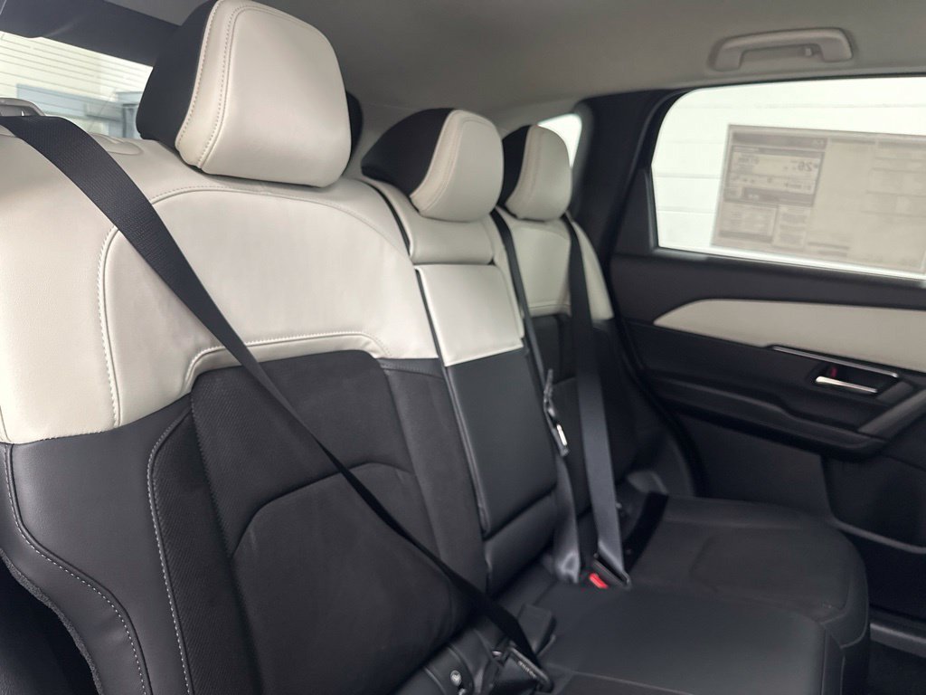New 2026 MAZDA CX-5 Preferred AWD/4WD image 17