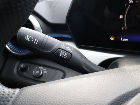 Certified 2024 Chevrolet Trax LT image 17