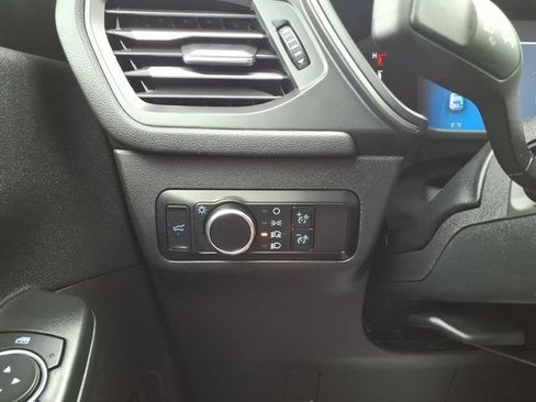 Certified 2024 Ford Escape Active AWD/4WD image 13