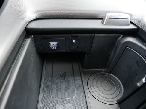 Certified 2025 Hyundai Palisade Calligraphy image 33