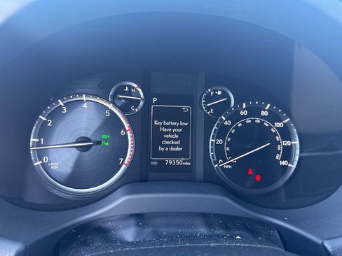 Used 2020 Lexus GX 460 Premium w/ Premium Package image 8