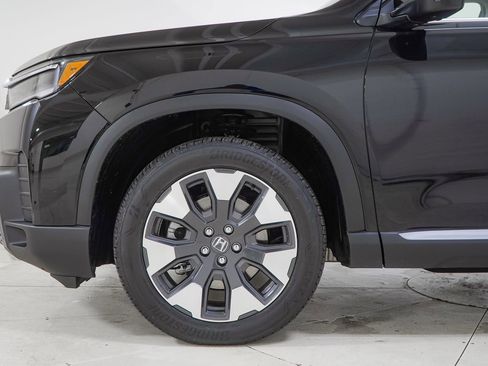 New 2026 Honda Pilot Elite image 13