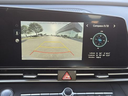 Certified 2024 Hyundai Elantra SEL FWD image 13