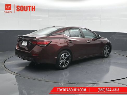 Used 2021 Nissan Sentra SV FWD image 2