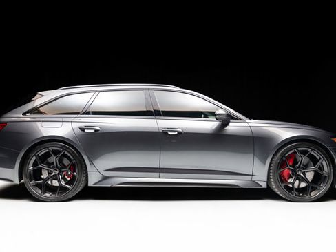 Used 2024 Audi RS 6 performance image 2