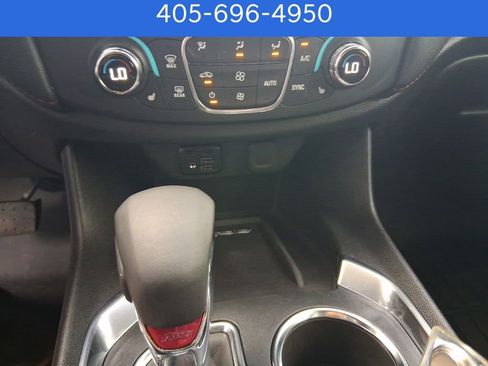 Used 2023 Chevrolet Traverse RS image 20