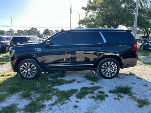 Used 2021 GMC Yukon Denali w/ Denali Ultimate Package RWD image 18