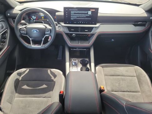 Used 2025 Ford Explorer ST RWD image 10