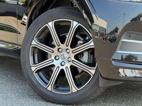 Used 2021 Volvo XC60 T5 Inscription w/ Protection Package Premier FWD image 2