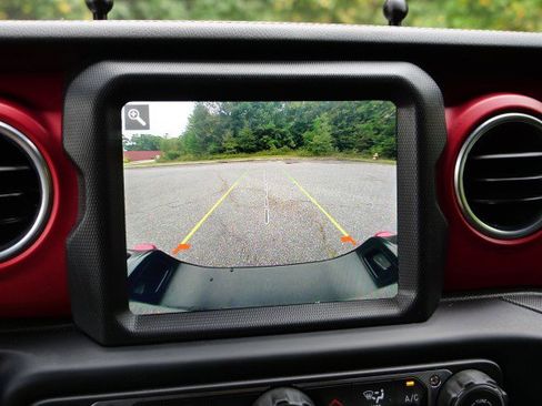 Used 2020 Jeep Gladiator Rubicon image 37