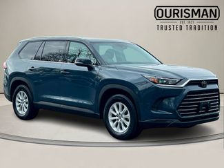 Used 2025 Toyota Grand Highlander XLE video 1