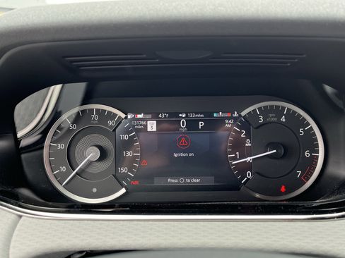 Certified 2023 Land Rover Range Rover Evoque R-Dynamic S image 22