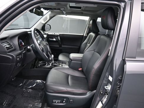 Used 2024 Toyota 4Runner TRD Off-Road Premium w/ Off Road Premium Plus Package image 20