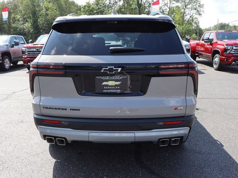 New 2027 Chevrolet Traverse Z71 w/ Enhanced Driving Package AWD/4WD image 32