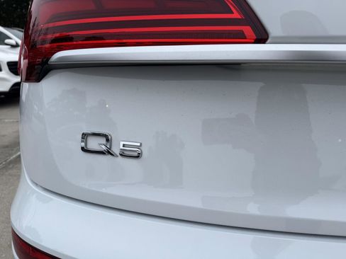 Used 2021 Audi Q5 Premium Plus image 22