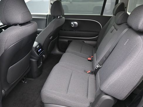 New 2026 Hyundai Ioniq 9 S image 11