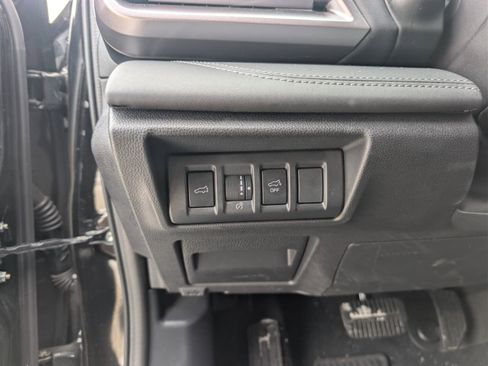 Used 2024 Subaru Outback Limited image 26