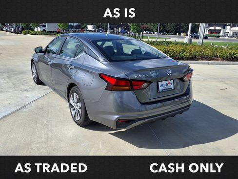 Used 2022 Nissan Altima 2.5 S FWD image 5