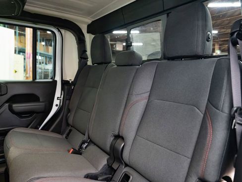 New 2026 Jeep Gladiator Rubicon AWD/4WD image 26