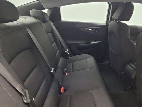 Used 2022 Chevrolet Malibu LS FWD image 19