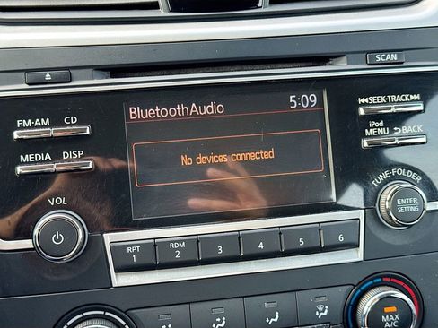 Used 2017 Nissan Altima 2.5 S w/ Power Driver Seat Package FWD image 17