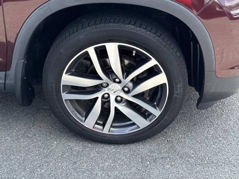 Used 2016 Honda Pilot Touring image 7