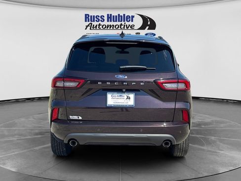 Used 2023 Ford Escape ST-Line w/ Tech Pack #1 FWD image 4
