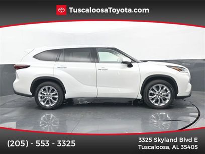 Used 2024 Toyota Highlander Limited