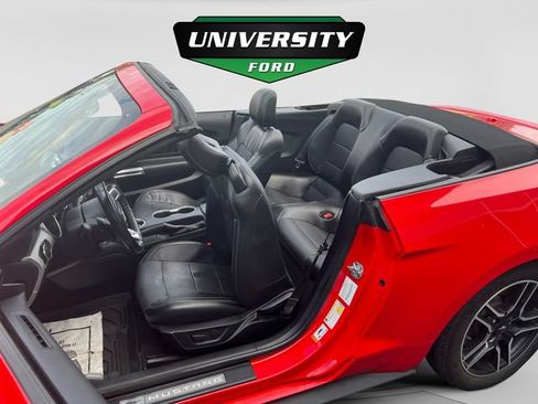 Used 2022 Ford Mustang GT Premium RWD image 9
