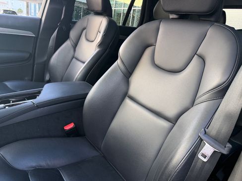 Used 2024 Volvo XC90 B5 Core image 14