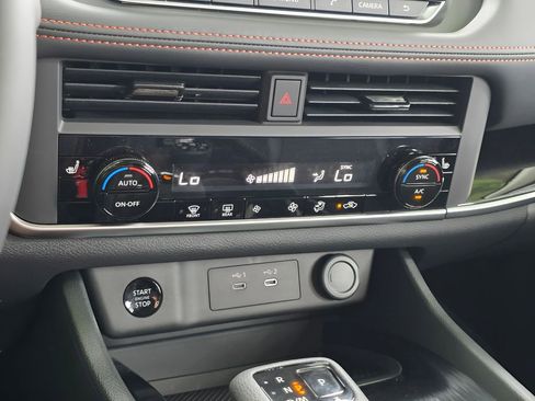 New 2026 Nissan Rogue SV AWD/4WD image 9