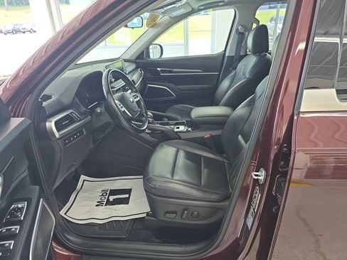 Used 2021 Kia Telluride S AWD/4WD image 14