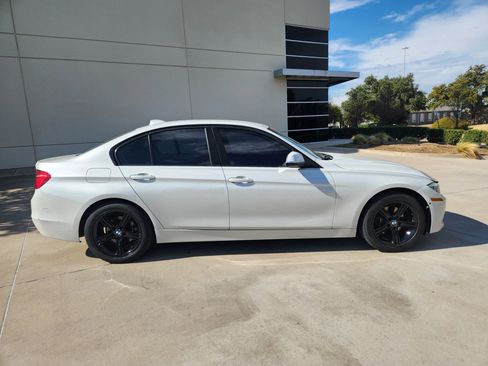 Used 2015 BMW 320i Sedan image 15