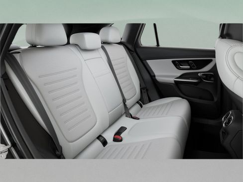 Certified 2026 Mercedes-Benz GLC 300 image 43