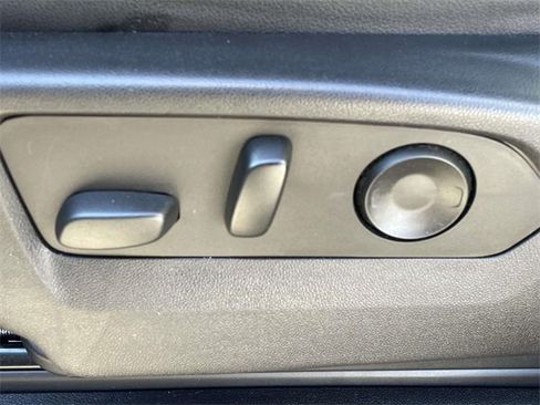 Used 2023 Chevrolet Tahoe High Country image 30