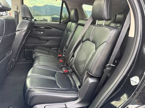 Used 2024 Honda Pilot Touring image 22