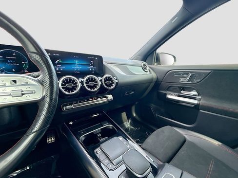 Used 2023 Mercedes-Benz GLA 45 AMG 4MATIC image 27