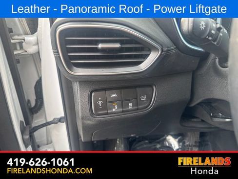 Used 2019 Hyundai Santa Fe Limited FWD image 16