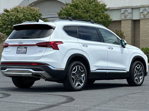 Used 2023 Hyundai Santa Fe Limited FWD image 4